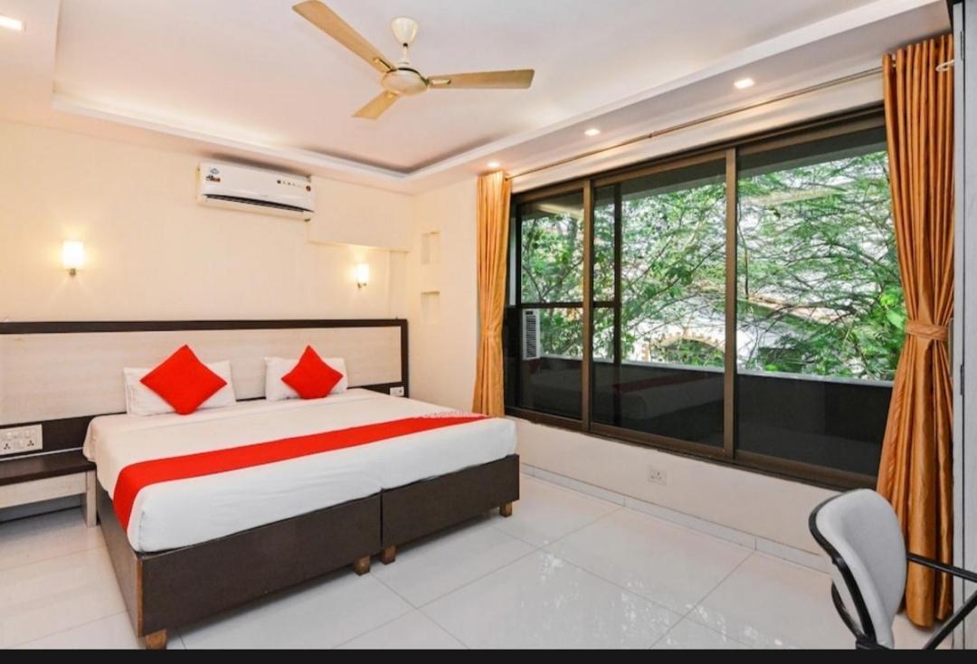 Hotel Aishwarya Residency Navi Mumbai Extérieur photo